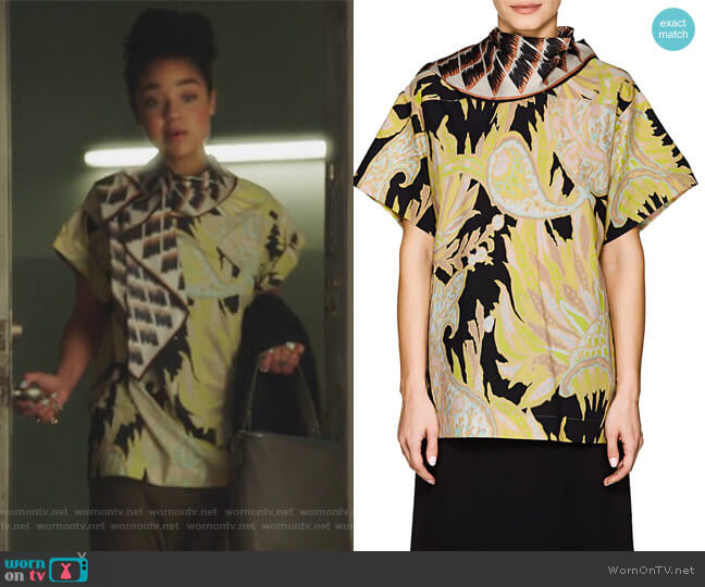 Scarf-Neck Abstract-Print Cotton Poplin Blouse by Dries Van Noten worn by Kat Edison (Aisha Dee) on The Bold Type