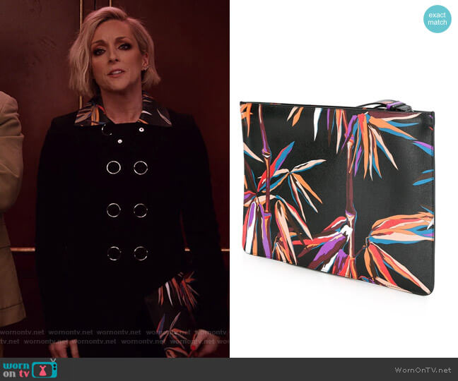 Palm Tree Clutch Bag by Emilio Pucci worn by Jacqueline Voorhees (Jane Krakowski) on Unbreakable Kimmy Schmidt