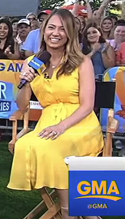 Ginger’s yellow sleeveless shirtdress on Good Morning America