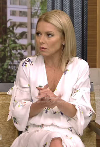 Kelly’s white floral mini dress on Live with Kelly and Ryan