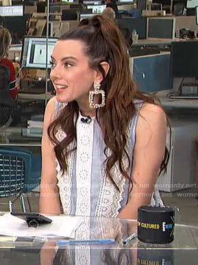 Melanie’s blue lace sleeveless top on Live from E!