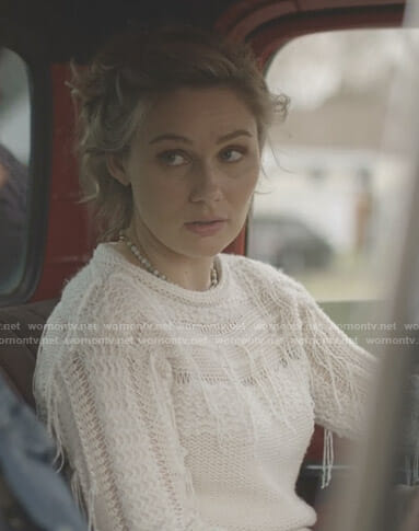 Scarlett's white fringed sweater on Nashville