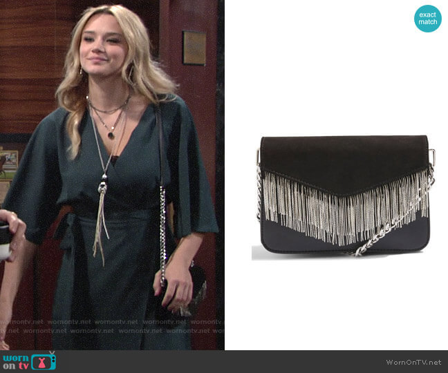 Topshop Remy Chain Flap Faux Leather Crossbody Bag worn by Summer Newman (Hunter King) on The Young and the Restless