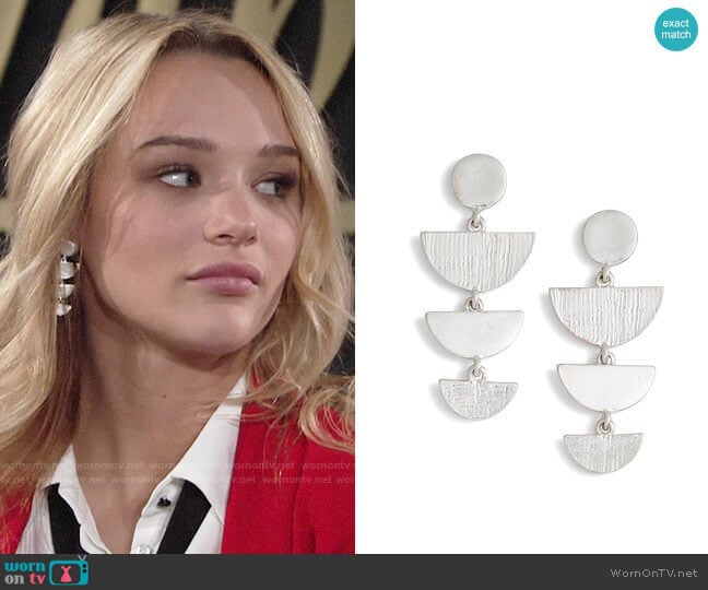 Treasure & Bond Etched Chandelier Earrings worn by Summer Newman (Hunter King) on The Young & the Restless