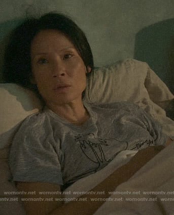 Joan's palm tree tee on Elementary