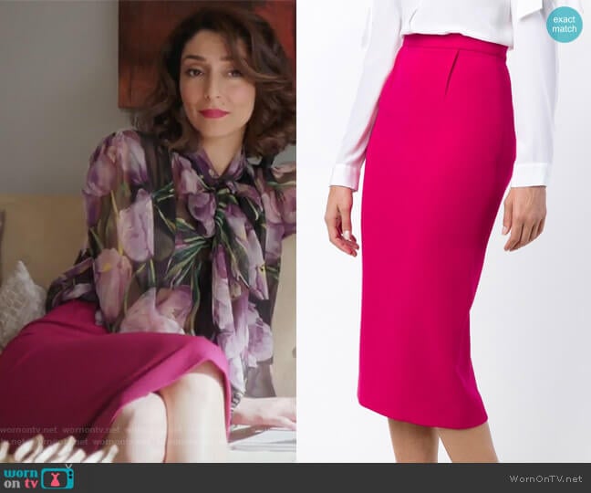 'Arreton' Double Wool Pencil Skirt by Roland Mouret worn by Delia (Necar Zadegan) on Girlfriends Guide to Divorce