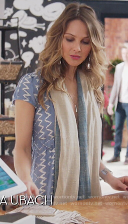 Phoebe's blue printed plunge dress on Girlfriends Guide to Divorce