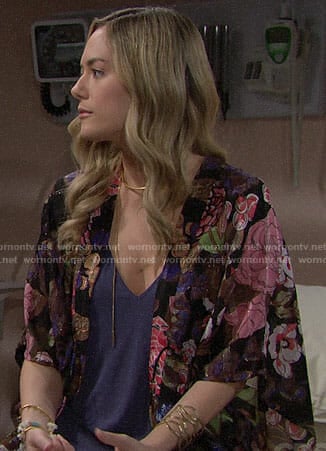 Hope’s floral kimono on The Bold and the Beautiful