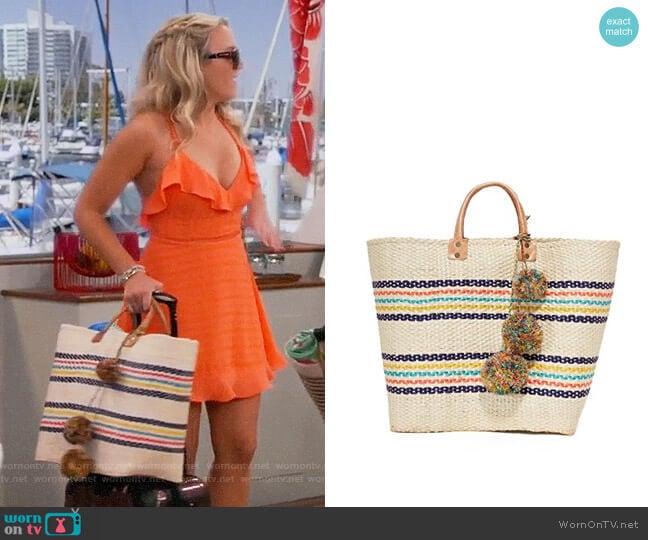 Mal Y Sol Caracas Tote worn by Gabi Diamond (Emily Osment) on Young and Hungry