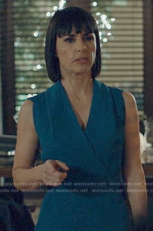 Quinn's blue wrap dress on UnReal