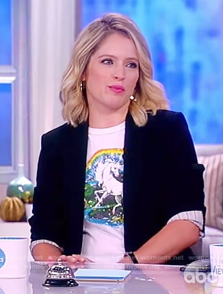 Sara’s white unicorn print top on The View