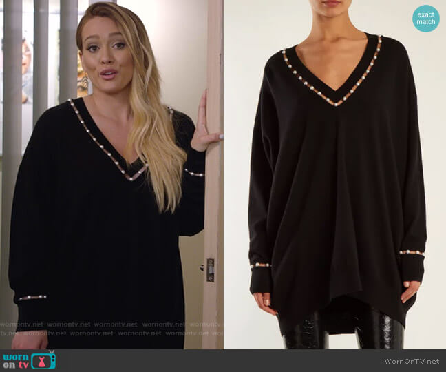 WornOnTV: Kelsey’s black pearl embellished v-neck sweater on Younger ...