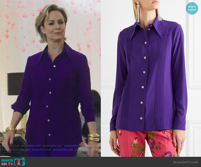 Pintucked silk crepe de chine shirt by Gucci worn by Jacqueline (Melora Hardin) on The Bold Type