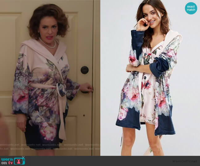 Pure Peony Printed Robe by Ted Baker worn by Coralee Armstrong (Alyssa Milano) on Insatiable