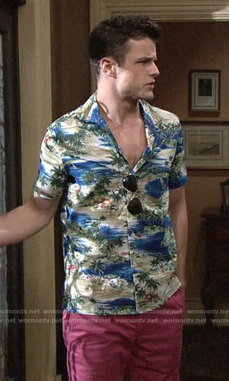 Kyle's Hawaiian print shirt on The Young and the Restless