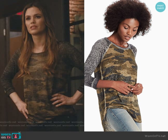 3/4 Sleeve Camo Raglan Tee by Lucky Brand worn by Samantha Swift (Rachel Bilson) on Take Two