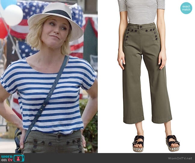 ALC Pierce Pants worn by Claire Dunphy (Julie Bowen) on Modern Family