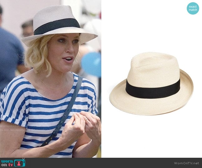 Eric Javits Classic Squishee Packable Fedora Sun Hat worn by Claire Dunphy (Julie Bowen) on Modern Family