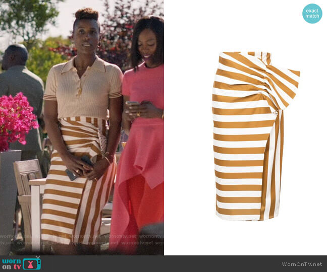 WornOnTV: Issa's red nike leggings on Insecure