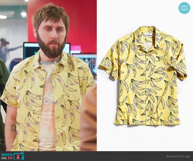 UO Banana Short Sleeve Button-Down Shirt worn by Chewey (James Buckley) on I Feel Bad