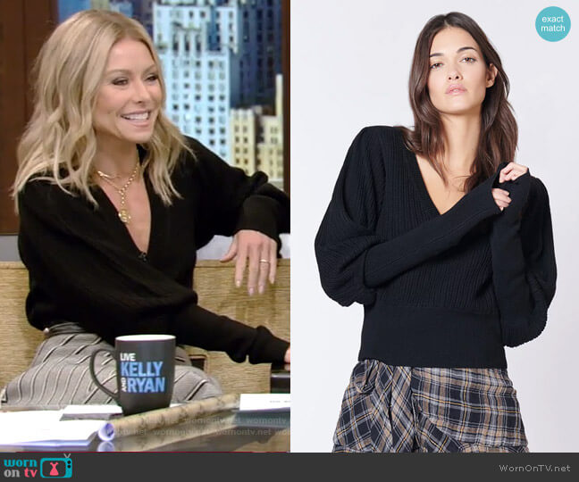 Esme Sweater by Veronica Beard worn by Kelly Ripa  on Live with Kelly & Ryan