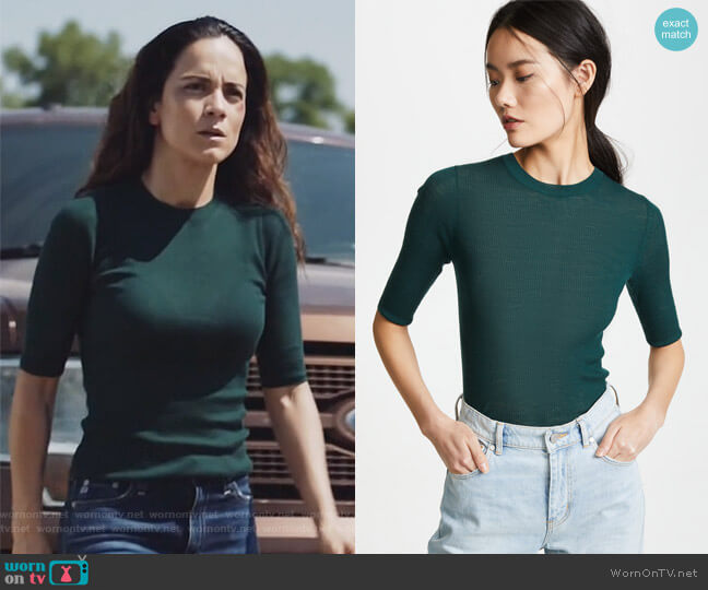 Ribbed Sweater Tee by Vince worn by Teresa Mendoza (Alice Braga) on Queen of the South