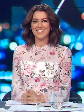 Gorgi's floral bell sleeve dress on The Project