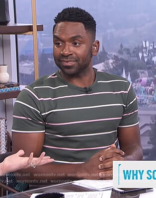 Justin’s green striped tee on E! News Daily Pop