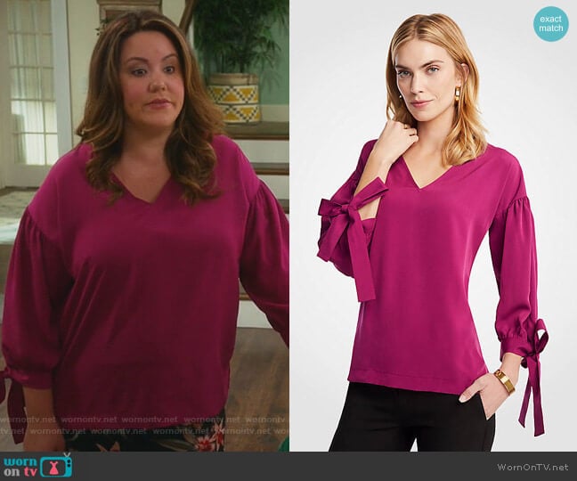 V-Neck Tie Sleeve Blouse by Ann Taylor worn by Katie Otto (Katy Mixon) on American Housewife