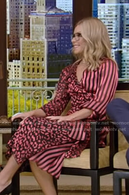 Kelly’s pink striped and leopard print dress on Live with Kelly and Ryan