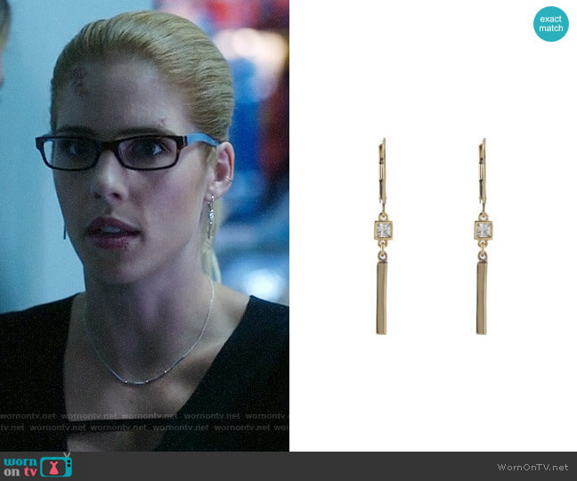 Peggy Li CZ Bar Earrings worn by Felicity Smoak (Emily Bett Rickards) on Arrow