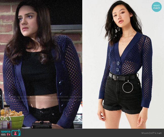 UO Zola Open-Stitch Cropped Cardigan worn by Lola Rosales (Sasha Calle) on The Young and the Restless