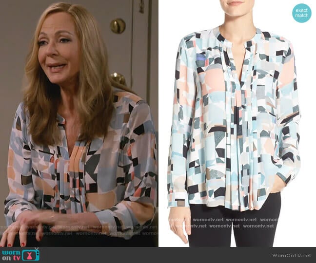 Vince Camuto Print Pleat Front Split Neck Blouse worn by Bonnie Plunkett (Allison Janney) on Mom