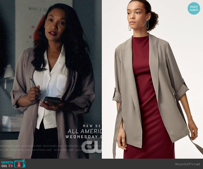 Babaton Kahlo Robe worn by Iris West (Candice Patton) on The Flash