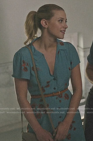 Betty’s blue floral button-front dress on Riverdale