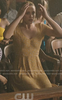 Betty’s yellow floral tie-back dress on Riverdale