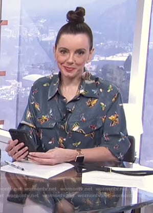 Melanie’s blue insect print shirtdress on Live From E!