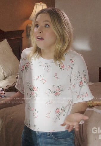 Eleanor’s rose print top on The Good Place