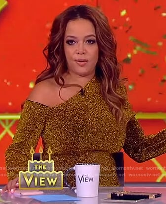 Sunny's gold metallic dress on The View