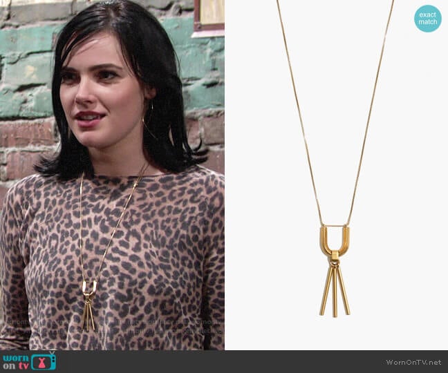 Madewell Curvelink Pendant Necklace worn by Tessa Porter (Cait Fairbanks) on The Young and the Restless