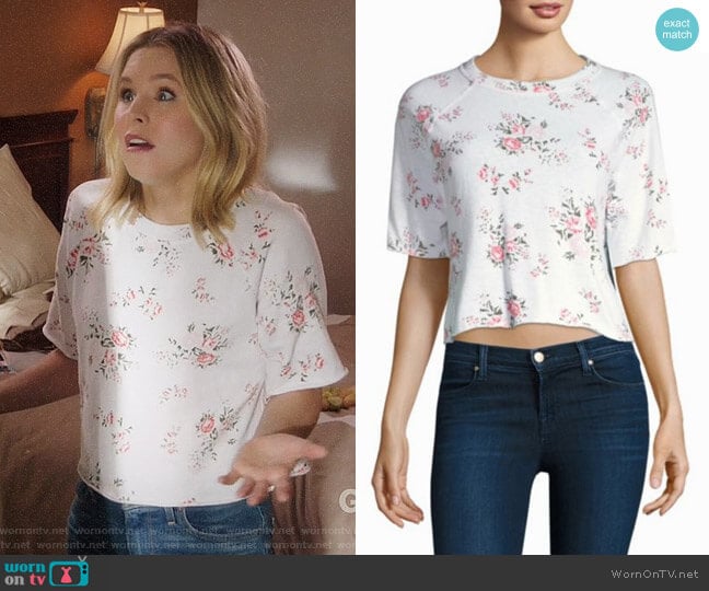 Monrow Rose Cutoff Sweatshirt worn by Eleanor Shellstrop (Kristen Bell) on The Good Place