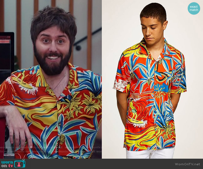 Hawaiian Classic Fit Shirt by Topman worn by Chewey (James Buckley) on I Feel Bad