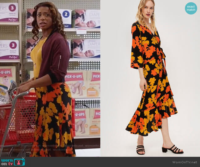 Linear Floral Midi Skirt by Topshop worn by Poppy (Kimrie Lewis) on Single Parents