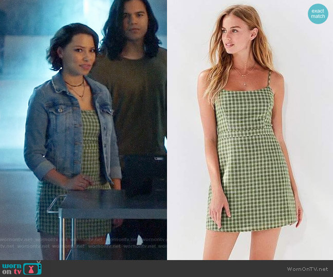 UO Emma Plaid Mini Dress worn by Nora West-Allen (Jessica Parker Kennedy) on The Flash