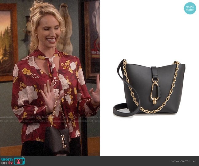 ZAC Zac Posen Belay Mini Leather Hobo Bag worn by Mandy Baxter (Molly McCook) on Last Man Standing