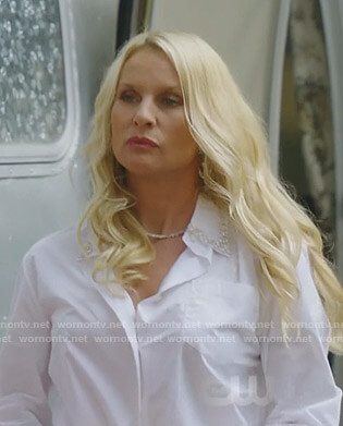 Alexis's white embellished collar shirt on Dynasty