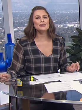 Carissa’s black plaid v-neck dress on E! News Daily Pop