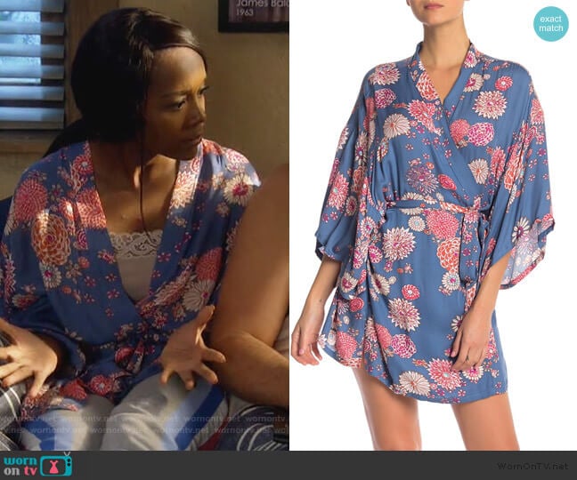 Printed 3/4 Sleeve Robe by Josie worn by Michaela Pratt (Aja Naomi King) on How to Get Away with Murder