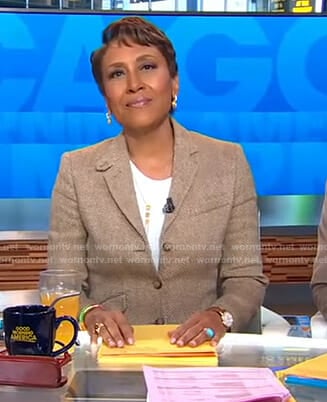 Robin’s beige herringbone blazer on Good Morning America