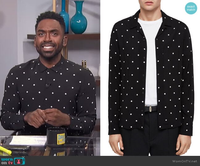 Kuta Shirt by All Saints worn by Justin Sylvester on E! News